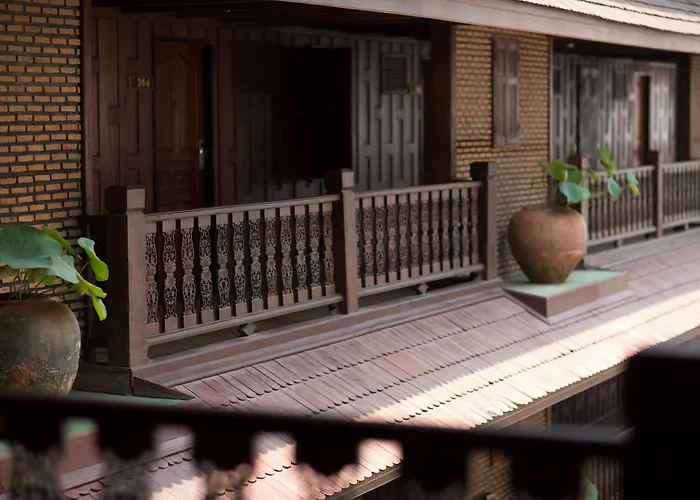 True Siam Rangnam Hotel